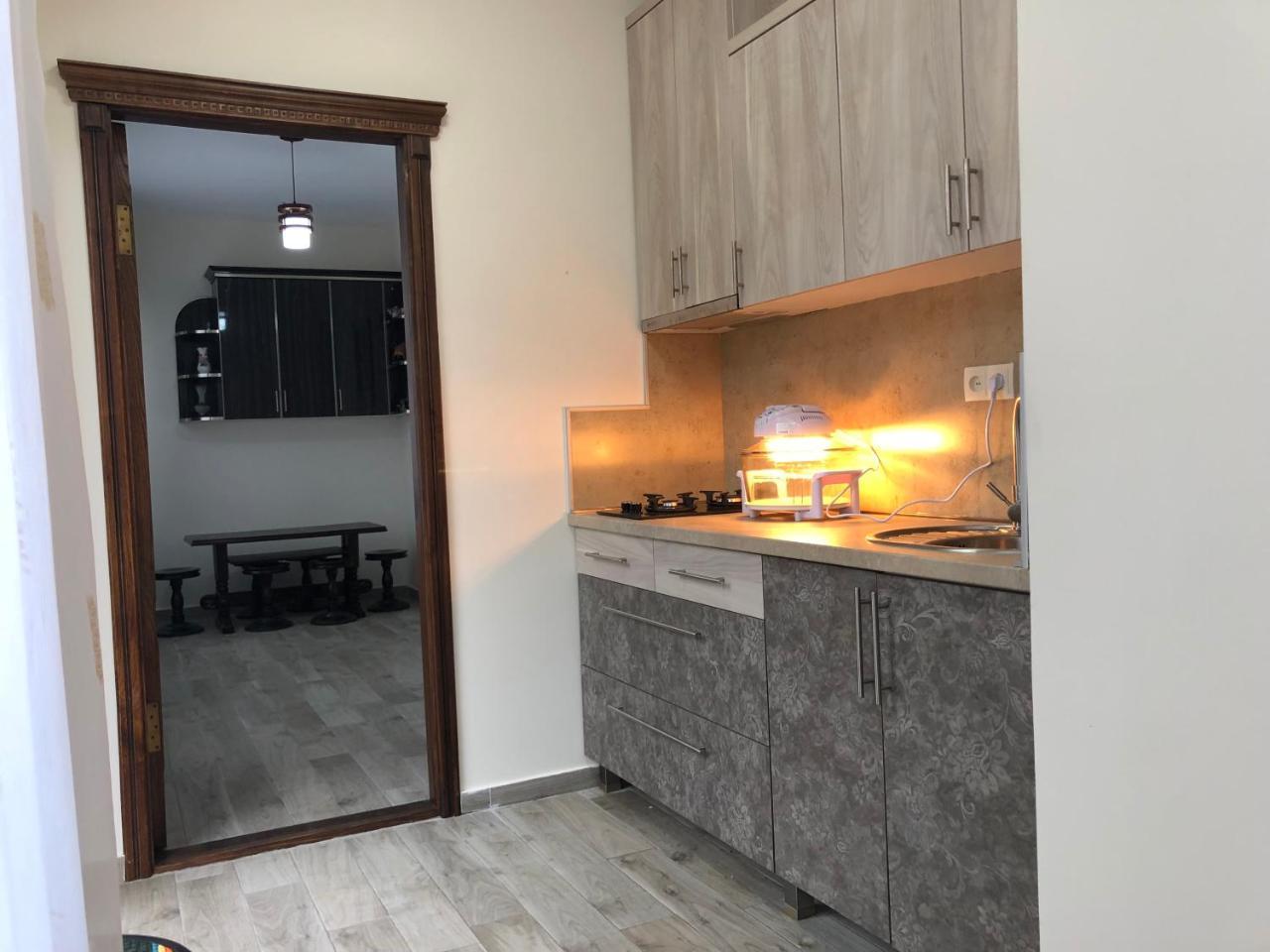 Temo Guest House 10 Batumi Ngoại thất bức ảnh
